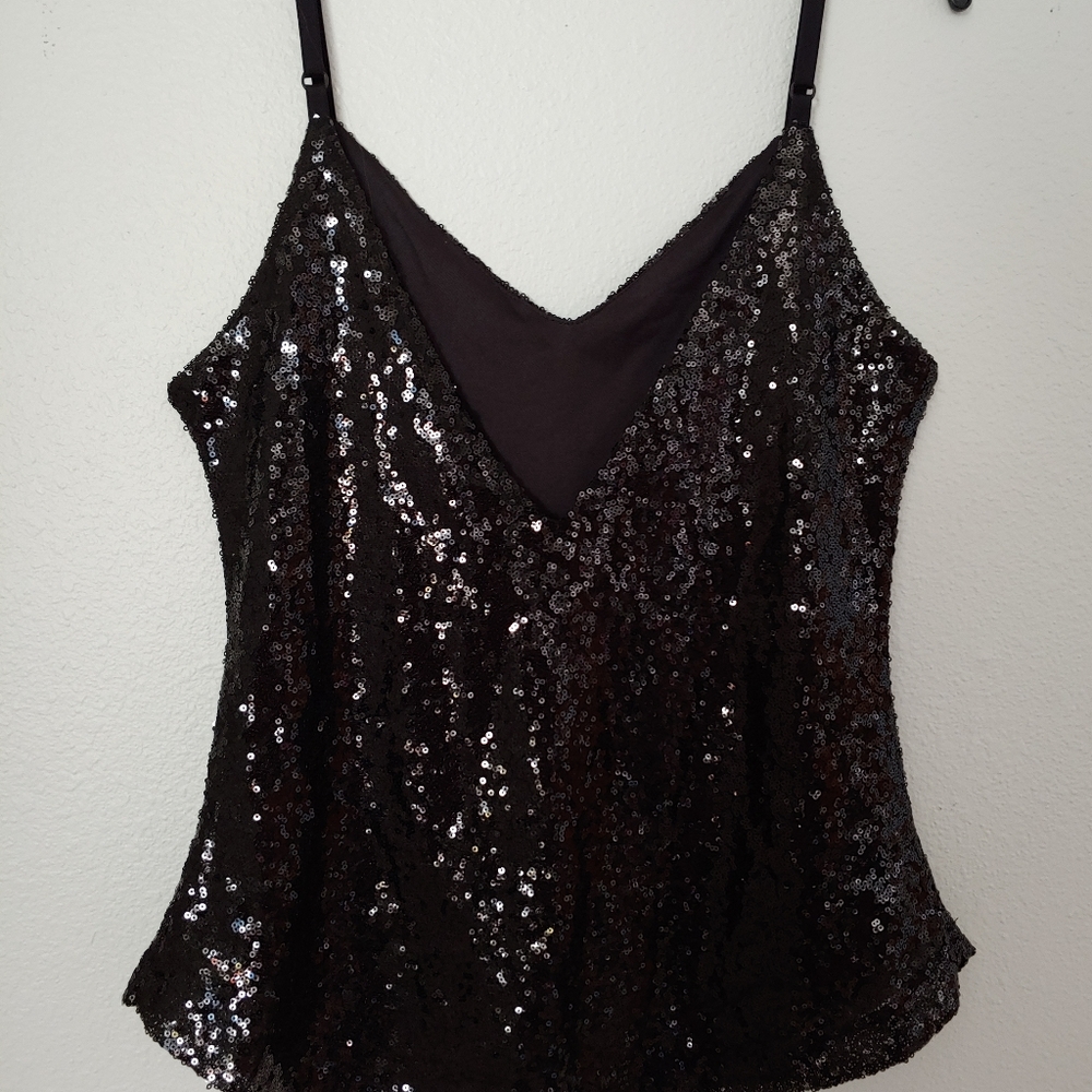 Black Sequins Spaghetti Strap Top Rounded Bottom - Picture 2 of 4